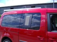 Lüftungsgitter Airvent 1 für VW Caddy ab Baujahr 02/2004, Fahrerseite 86 409