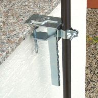 Balkonklammer für Sonnenschirme 611/996