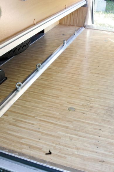 Fiamma Garage Bars Premium 60 Befestigungsschienen Heckgarage