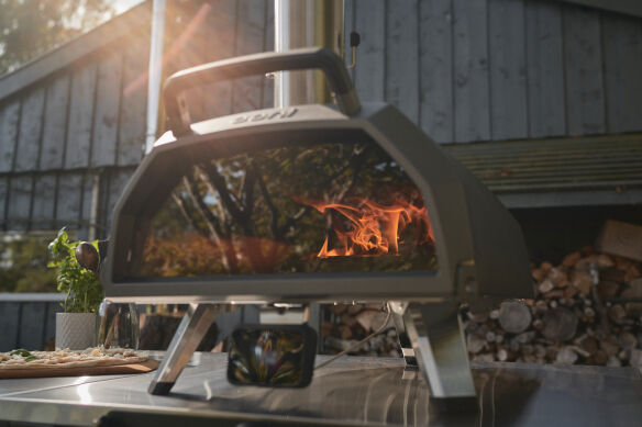 Ooni Karu 2 Pro Pizzaofen Multi-Brennstoff inkl. Pizzaheber